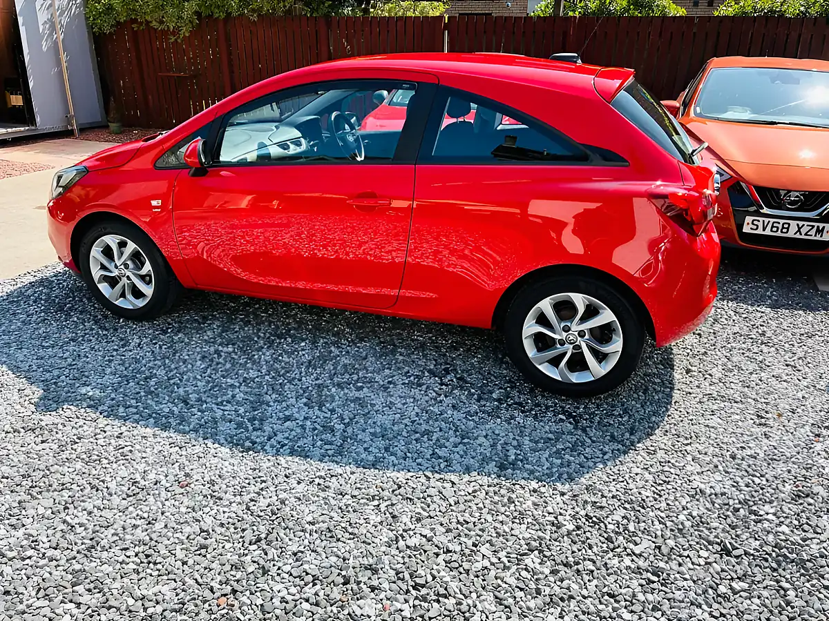 Used 2016 Vauxhall Corsa Energy Red - Interior and Exterior details 9