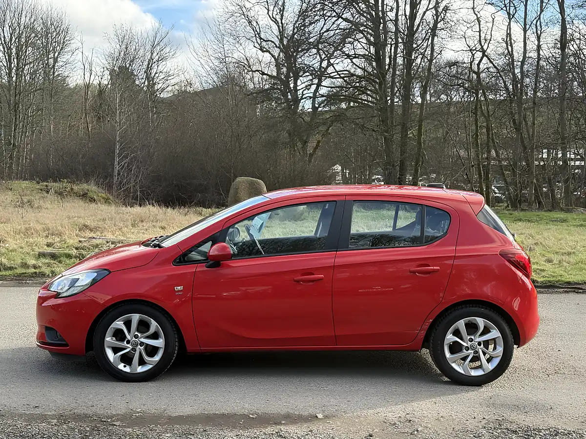 Used 2016 Vauxhall Corsa Energy Red - Interior and Exterior details 9