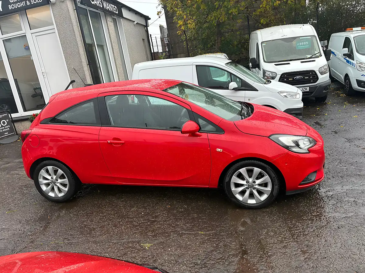 Used 2016 Vauxhall Corsa Energy Red - Interior and Exterior details 2