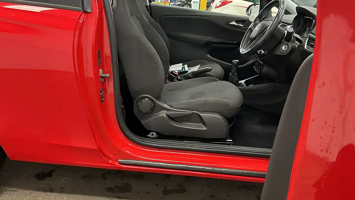 Used 2016 Vauxhall Corsa Energy Red - Interior and Exterior details 10