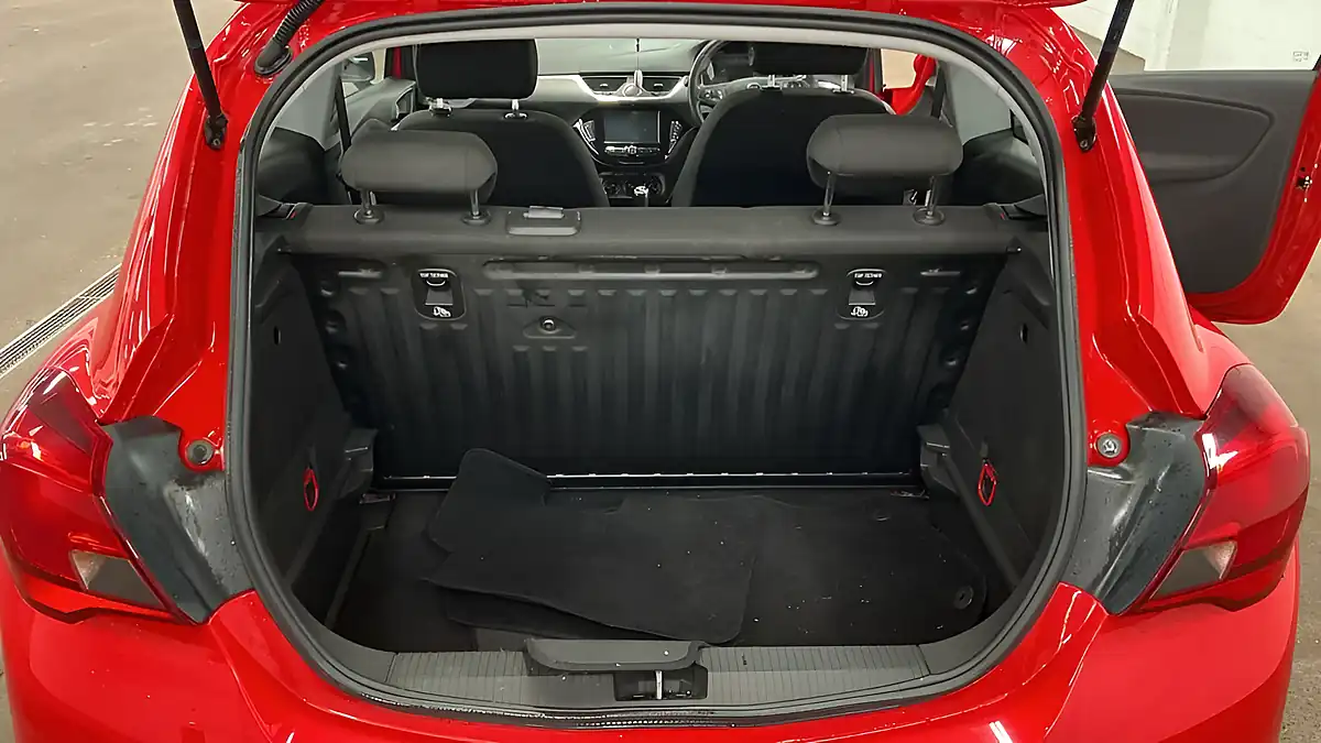 Used 2016 Vauxhall Corsa Energy Red - Interior and Exterior details 8