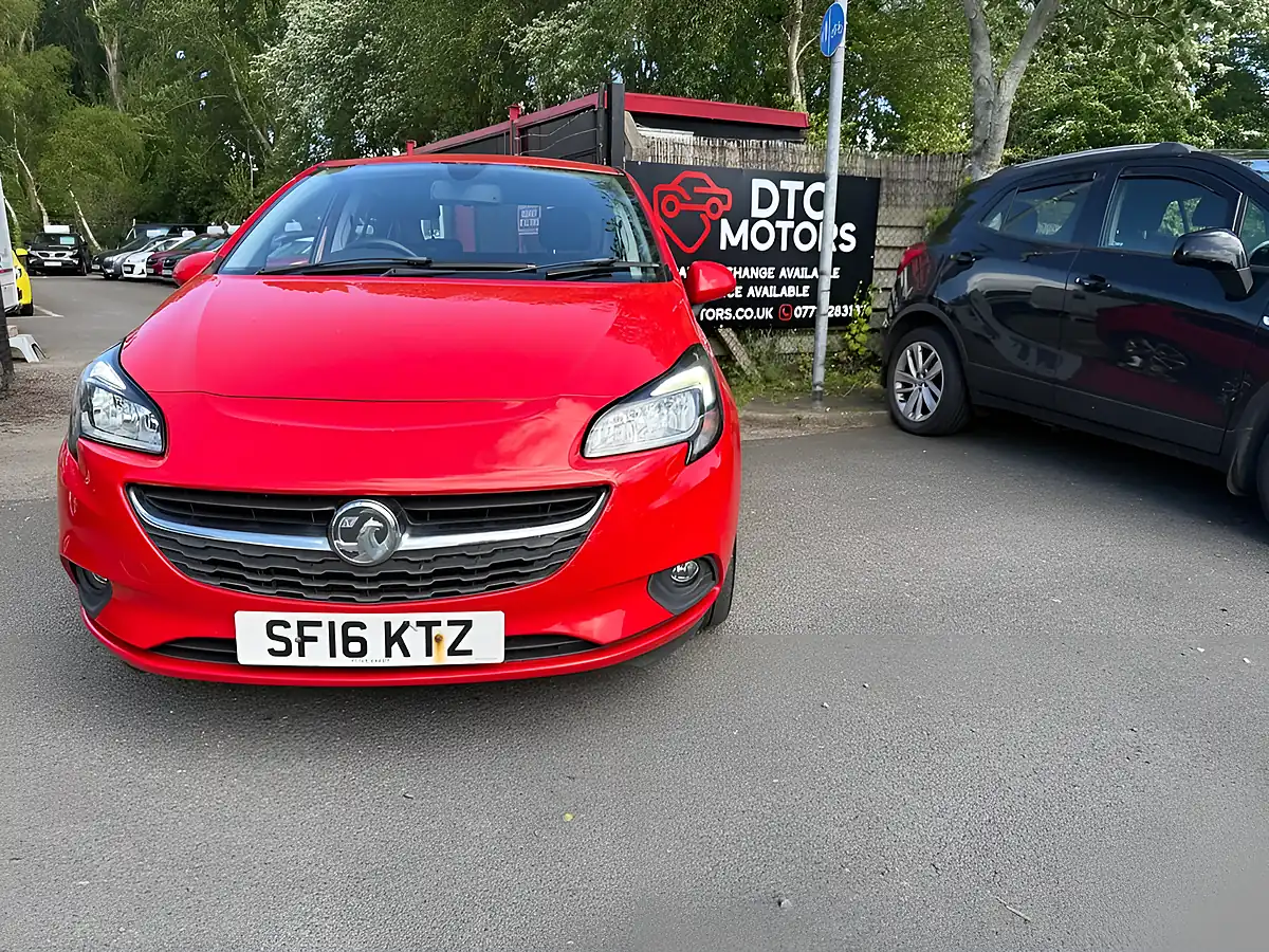 Used 2016 Vauxhall Corsa Energy Red - Front View