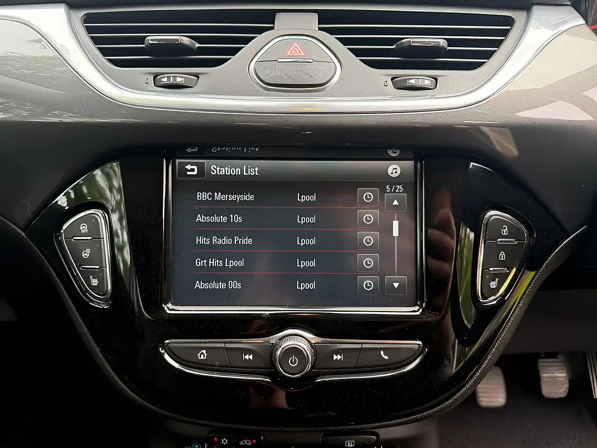 Used 2016 Vauxhall Corsa Energy White - Interior and Exterior details 16