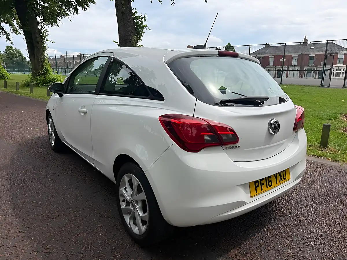 Used 2016 Vauxhall Corsa Energy White - Interior and Exterior details 5