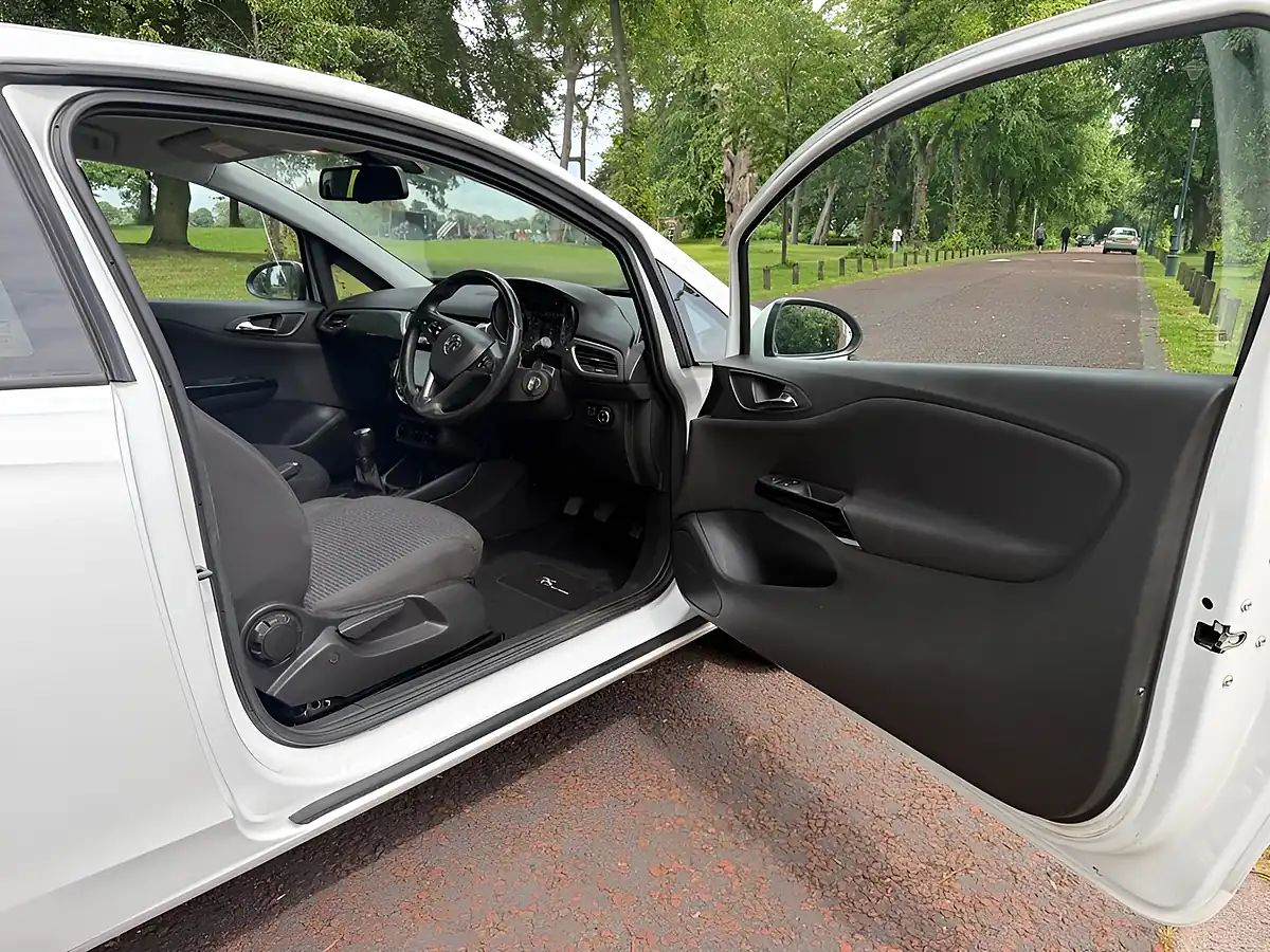 Used 2016 Vauxhall Corsa Energy White - Interior and Exterior details 8