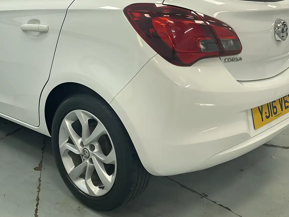 Used 2016 Vauxhall Corsa Energy White - Interior and Exterior details 15