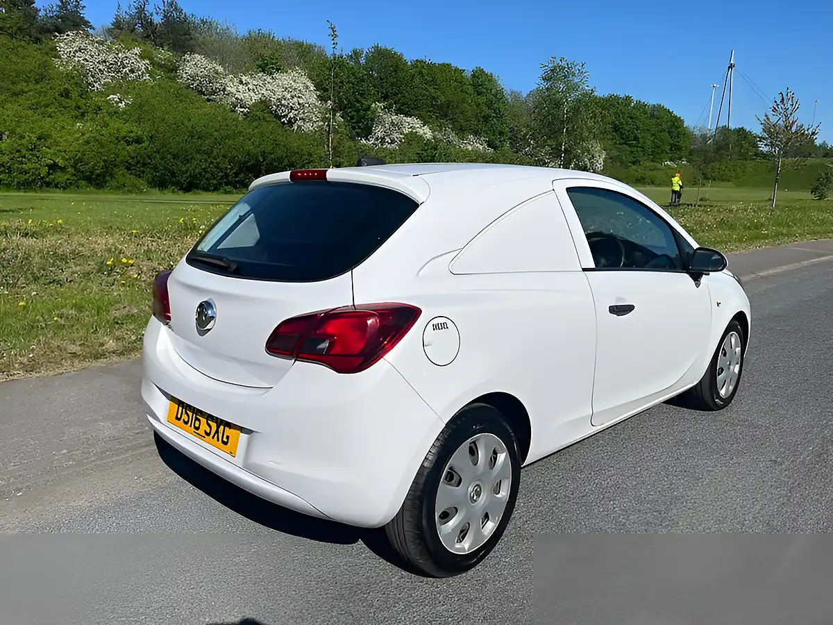 Used 2016 Vauxhall Corsa L1 H1 White - Interior and Exterior details 2