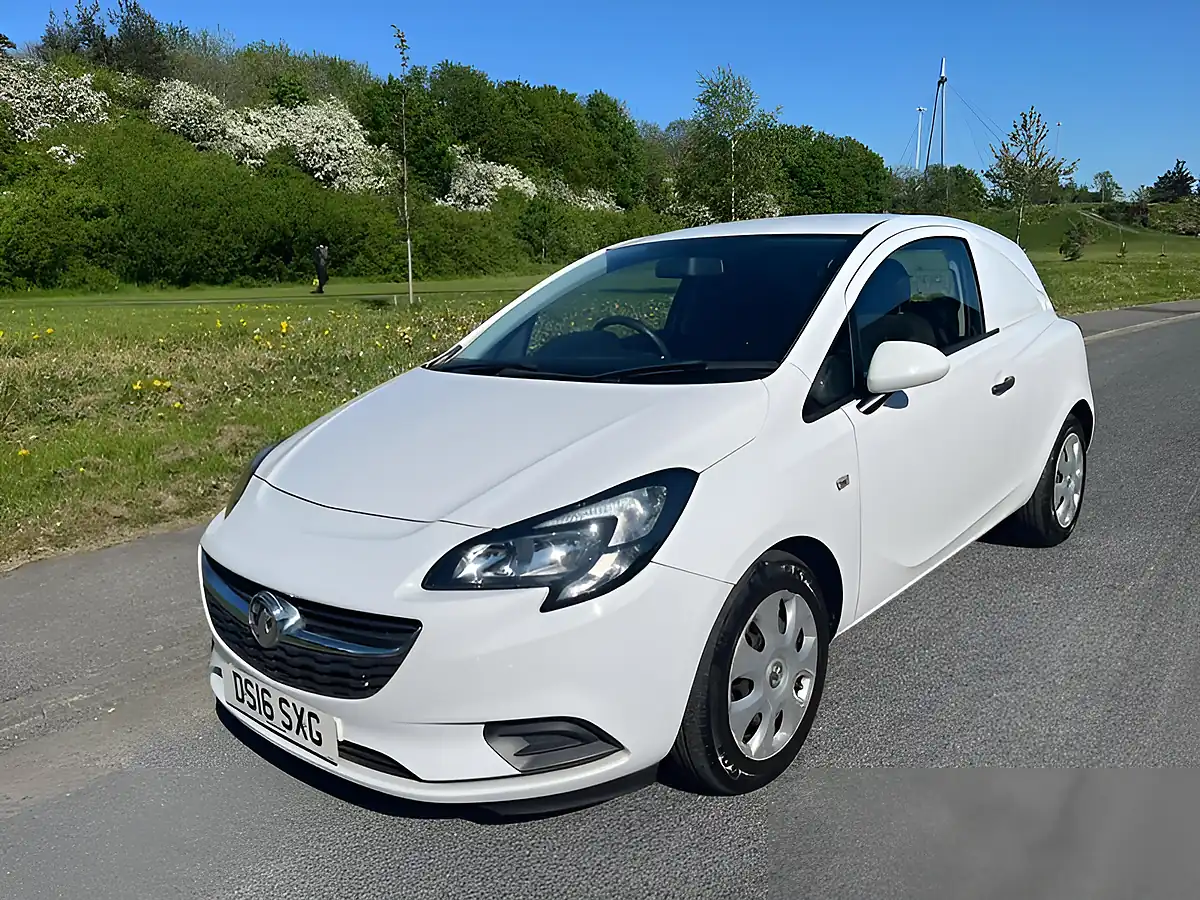 Used 2016 Vauxhall Corsa L1 H1 White - Interior and Exterior details 5