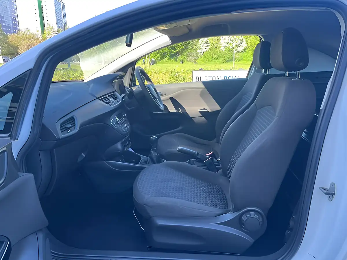 Used 2016 Vauxhall Corsa L1 H1 White - Interior and Exterior details 6
