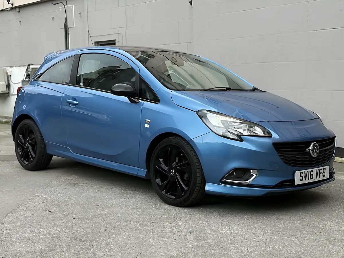 Used 2016 Vauxhall Corsa Limited Edition Blue - Front View