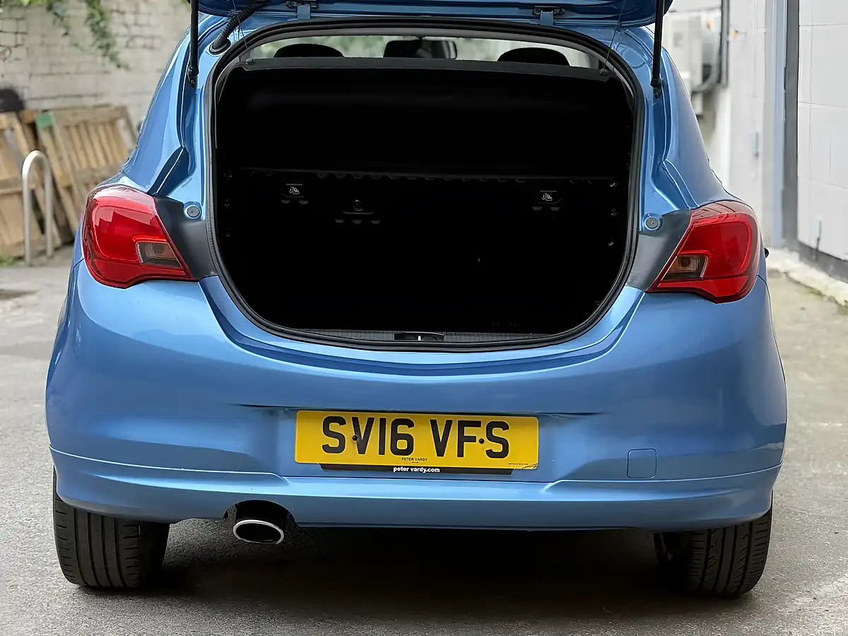 Used 2016 Vauxhall Corsa Limited Edition Blue - Interior and Exterior details 10