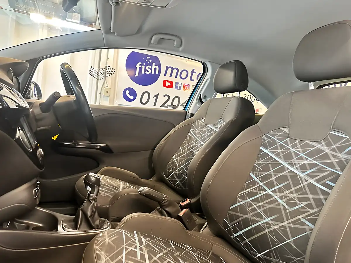 Used 2016 Vauxhall Corsa Limited Edition Blue - Interior and Exterior details 11