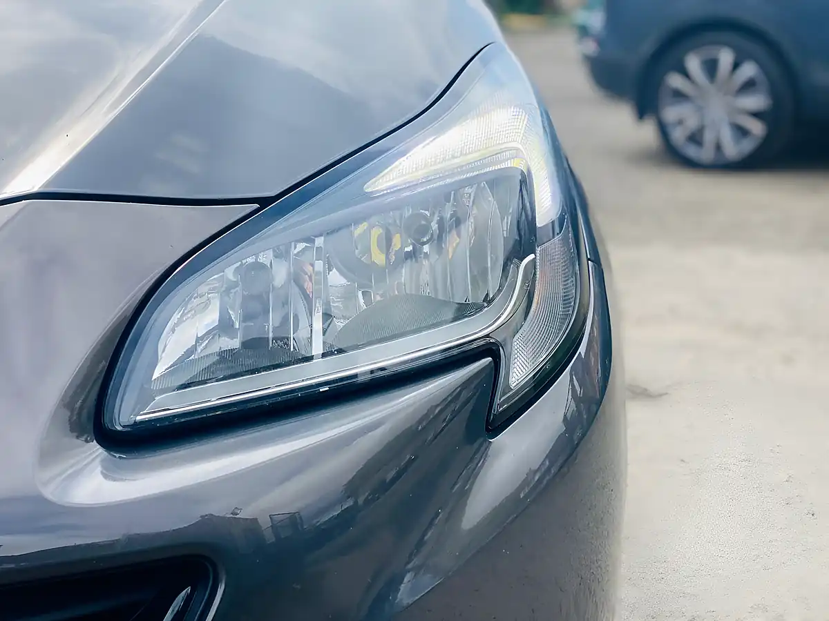 Used 2016 Vauxhall Corsa Limited Edition Grey - Interior and Exterior details 13