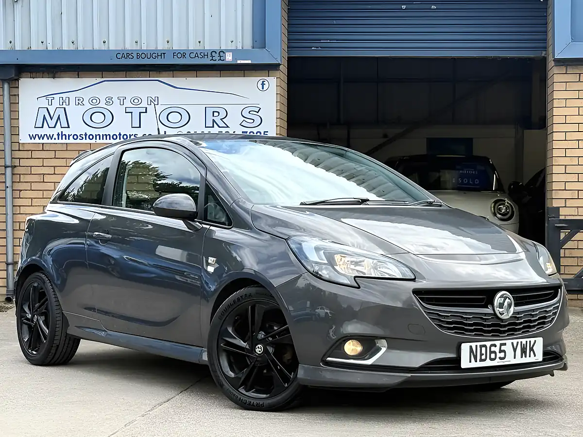 Used 2016 Vauxhall Corsa Limited Edition Grey - Front View