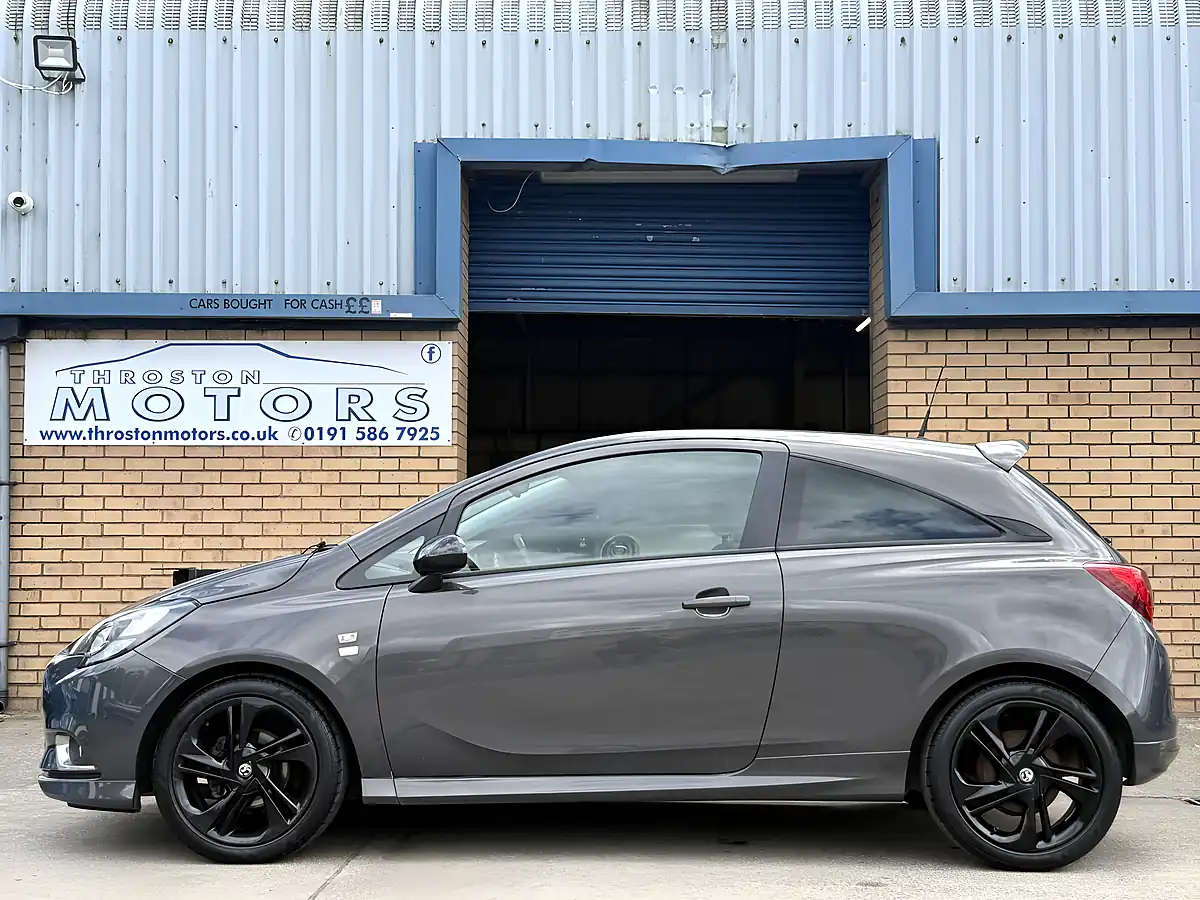 Used 2016 Vauxhall Corsa Limited Edition Grey - Interior and Exterior details 5