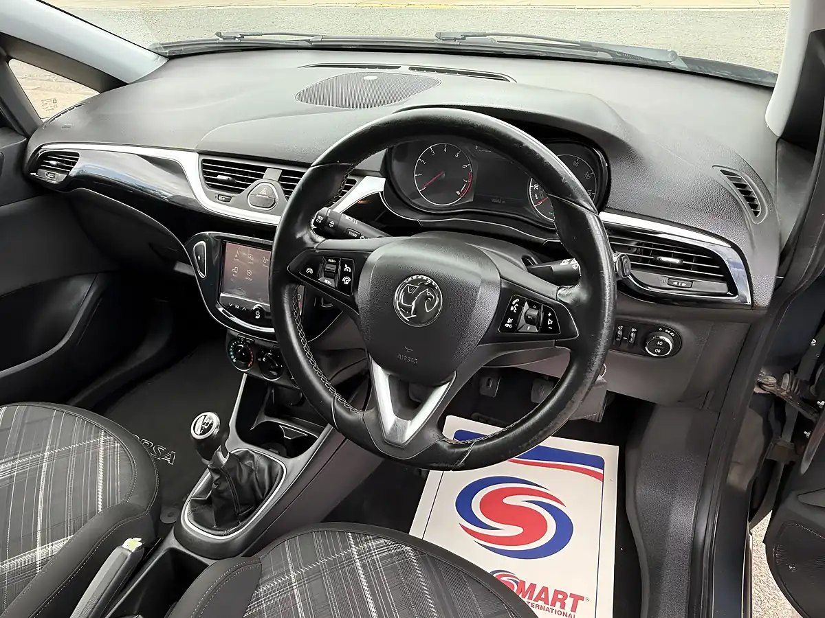 Used 2016 Vauxhall Corsa Limited Edition Grey - Interior and Exterior details 9