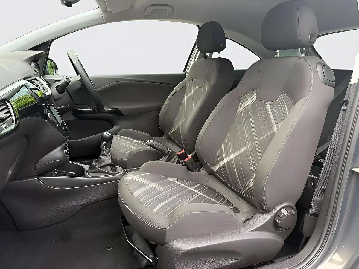 Used 2016 Vauxhall Corsa Limited Edition Grey - Interior and Exterior details 13