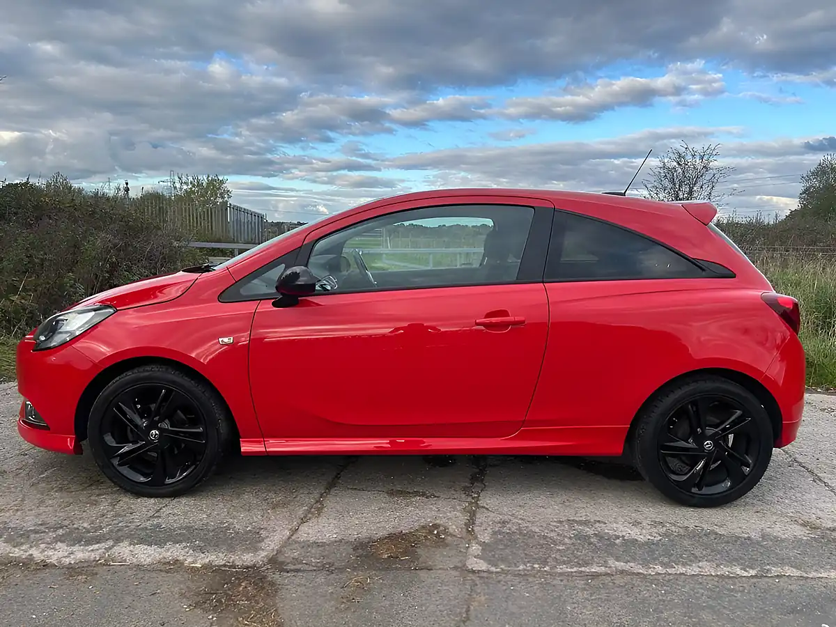 Used 2016 Vauxhall Corsa Limited Edition Lava Red - Interior and Exterior details 5