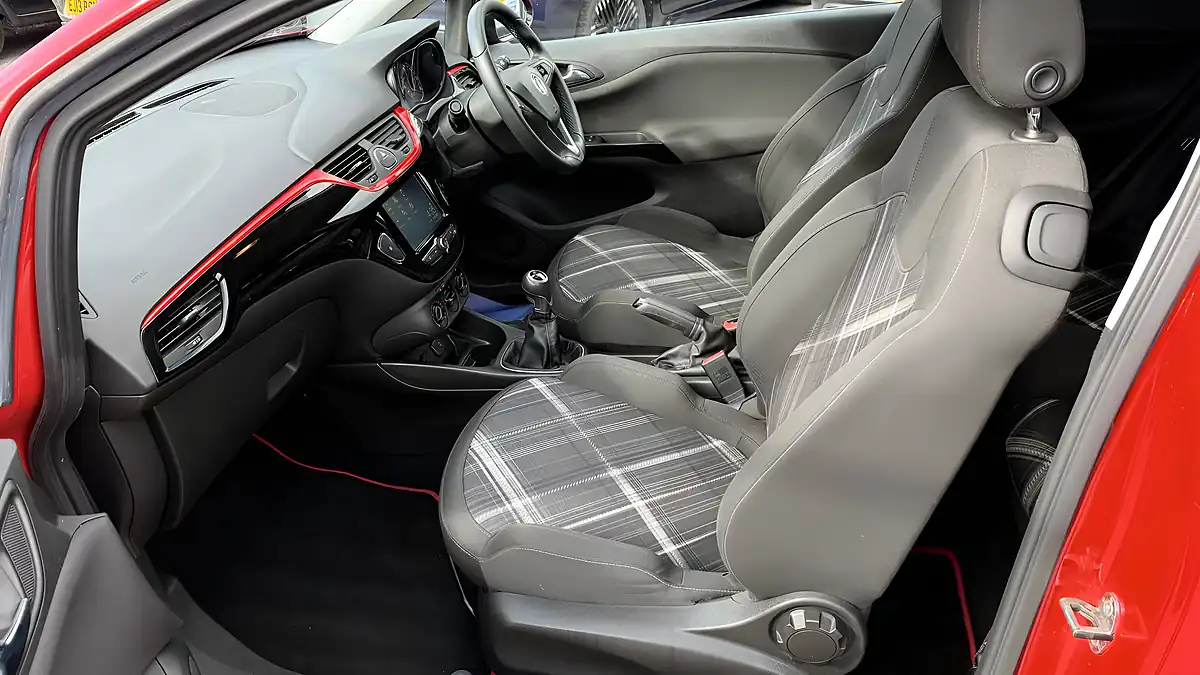 Used 2016 Vauxhall Corsa Limited Edition Red - Interior and Exterior details 17