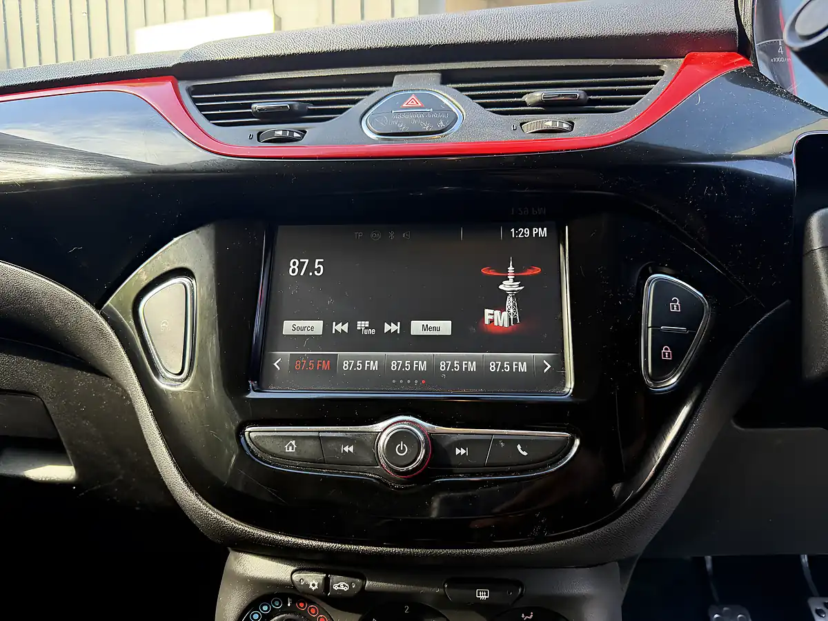 Used 2016 Vauxhall Corsa Limited Edition Red - Interior and Exterior details 17