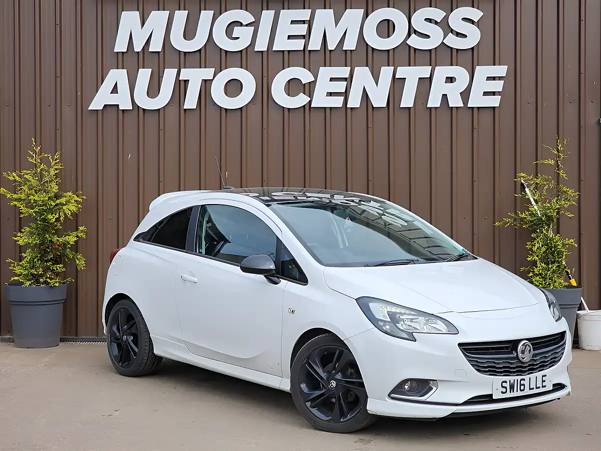 Used 2016 Vauxhall Corsa Limited Edition White - Front View