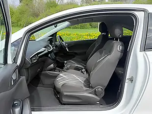 Used 2016 Vauxhall Corsa Limited Edition White - Interior and Exterior details 7