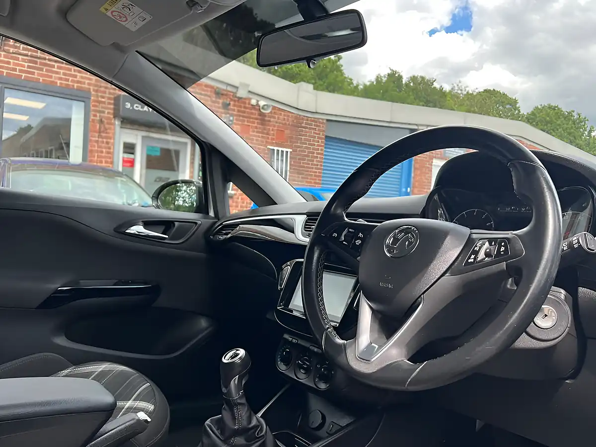 Used 2016 Vauxhall Corsa Limited Edition White - Interior and Exterior details 10