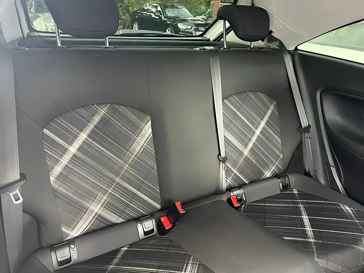 Used 2016 Vauxhall Corsa Limited Edition White - Interior and Exterior details 14