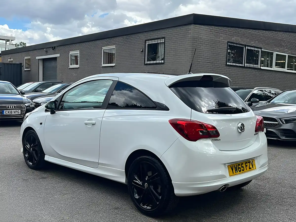 Used 2016 Vauxhall Corsa Limited Edition White - Interior and Exterior details 8