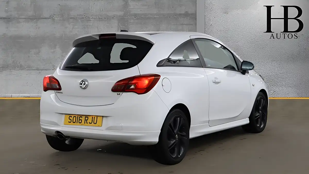 Used 2016 Vauxhall Corsa Limited Edition White - Interior and Exterior details 5