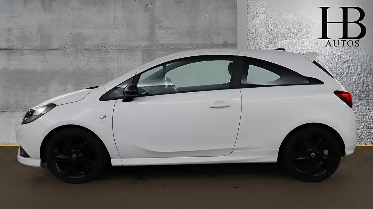 Used 2016 Vauxhall Corsa Limited Edition White - Interior and Exterior details 7