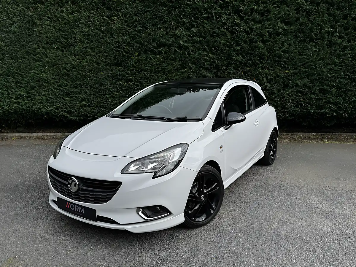 Used 2016 Vauxhall Corsa Limited Edition White - Front View