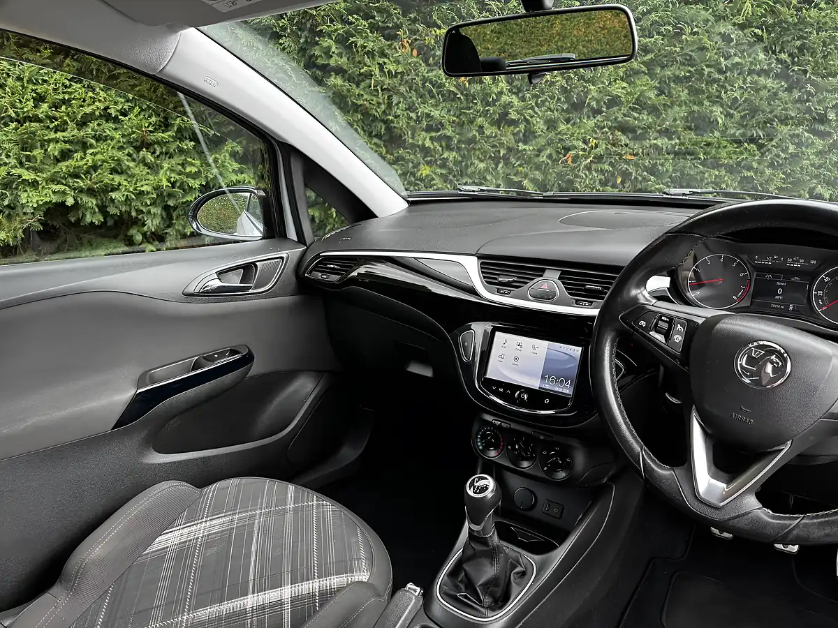 Used 2016 Vauxhall Corsa Limited Edition White - Interior and Exterior details 14