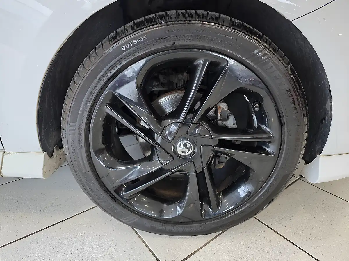 Used 2016 Vauxhall Corsa Limited Edition White - Interior and Exterior details 11