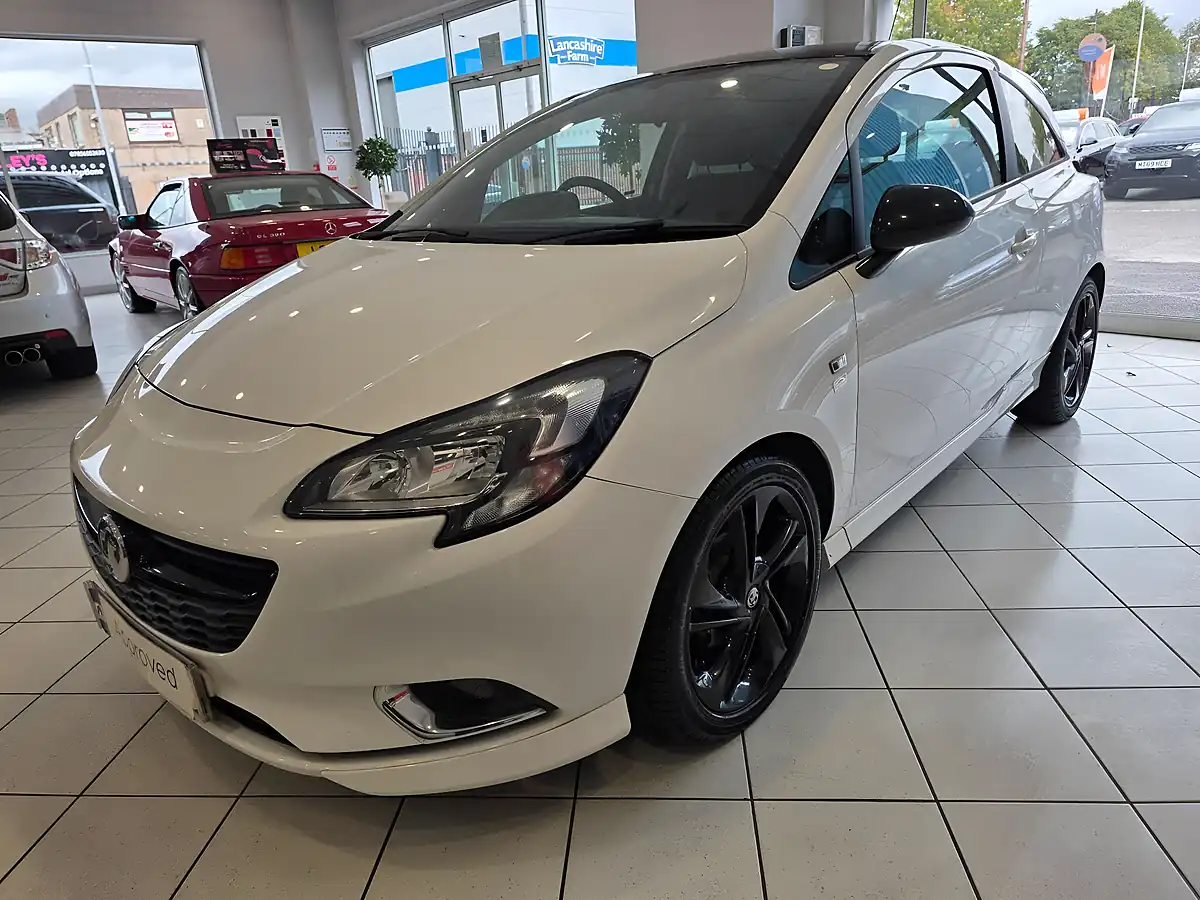 Used 2016 Vauxhall Corsa Limited Edition White - Interior and Exterior details 3