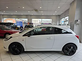 Used 2016 Vauxhall Corsa Limited Edition White - Interior and Exterior details 6