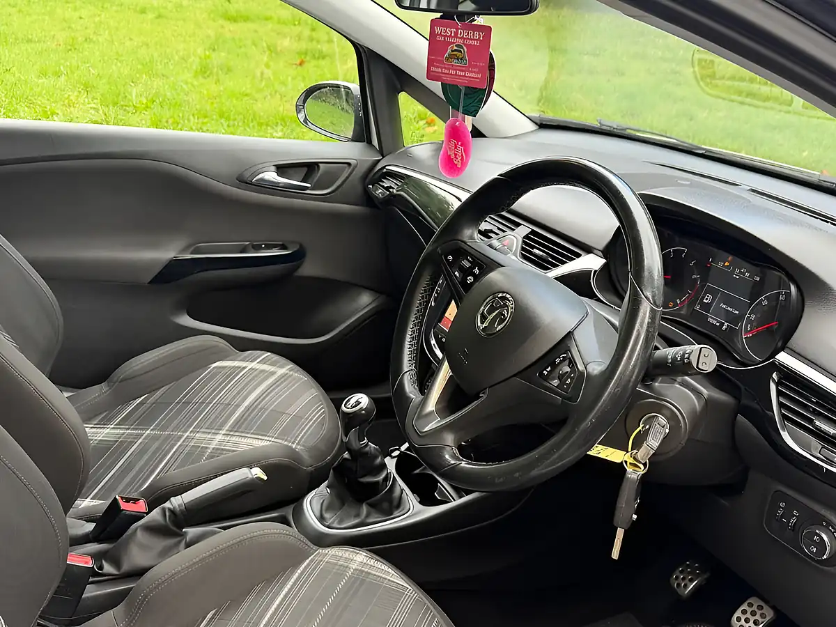 Used 2016 Vauxhall Corsa Limited Edition White - Interior and Exterior details 2