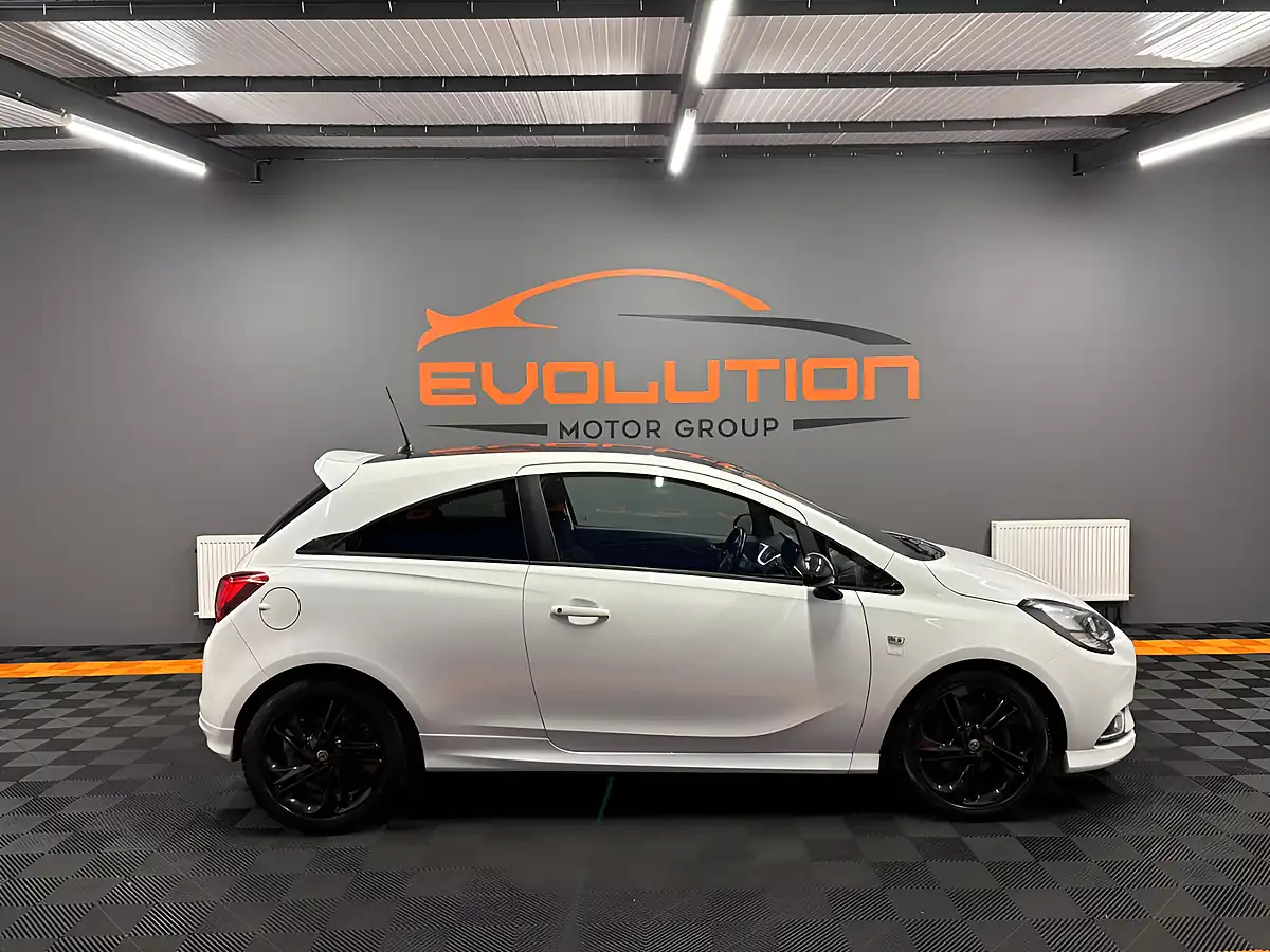 Used 2016 Vauxhall Corsa Limited Edition White - Interior and Exterior details 7