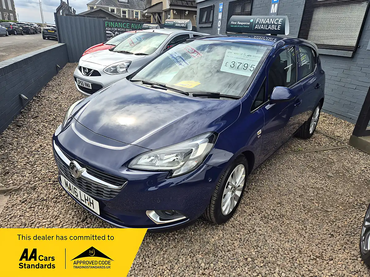 Used 2016 Vauxhall Corsa Se Blue - Front View