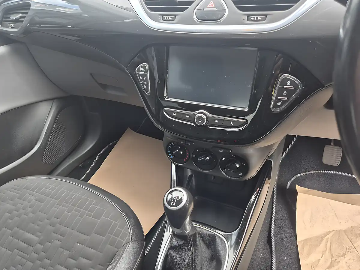 Used 2016 Vauxhall Corsa Se Blue - Interior and Exterior details 10