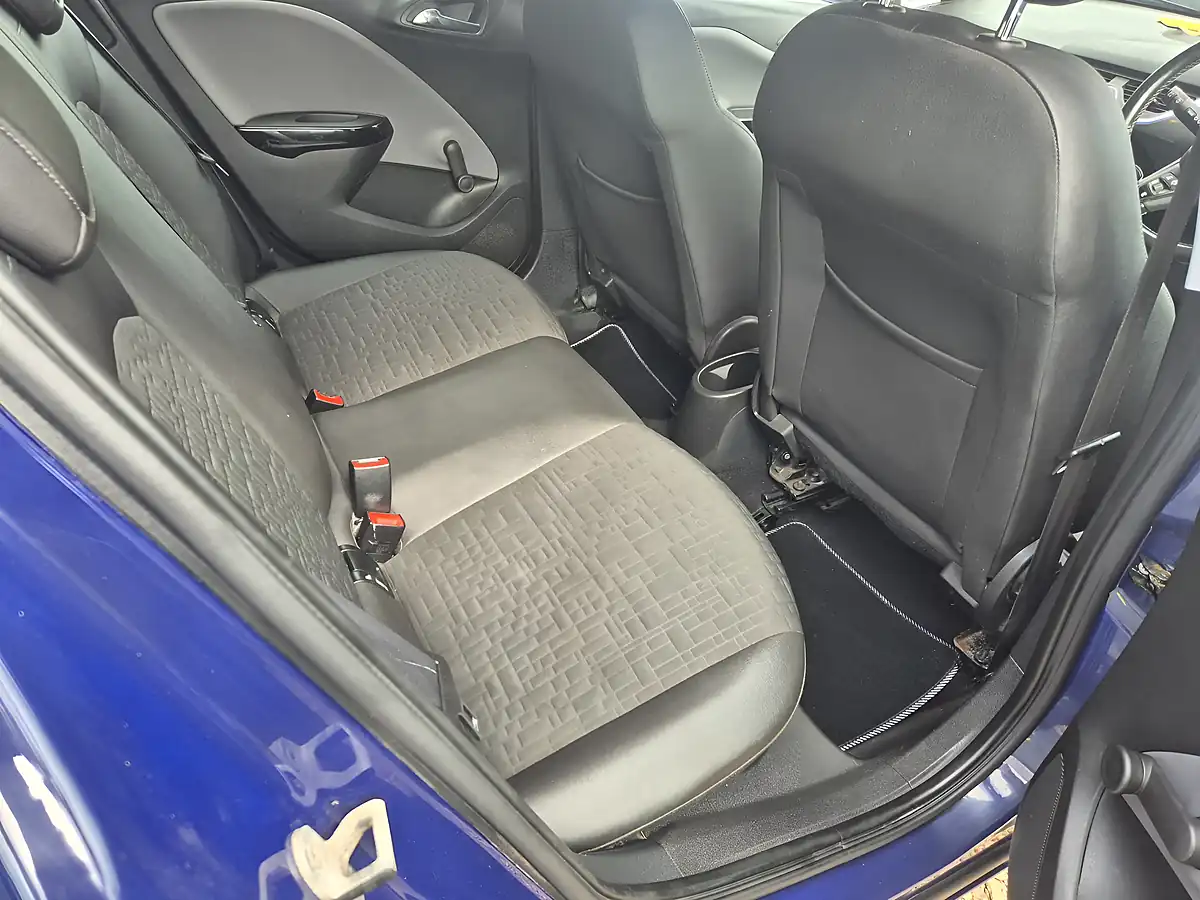 Used 2016 Vauxhall Corsa Se Blue - Interior and Exterior details 15