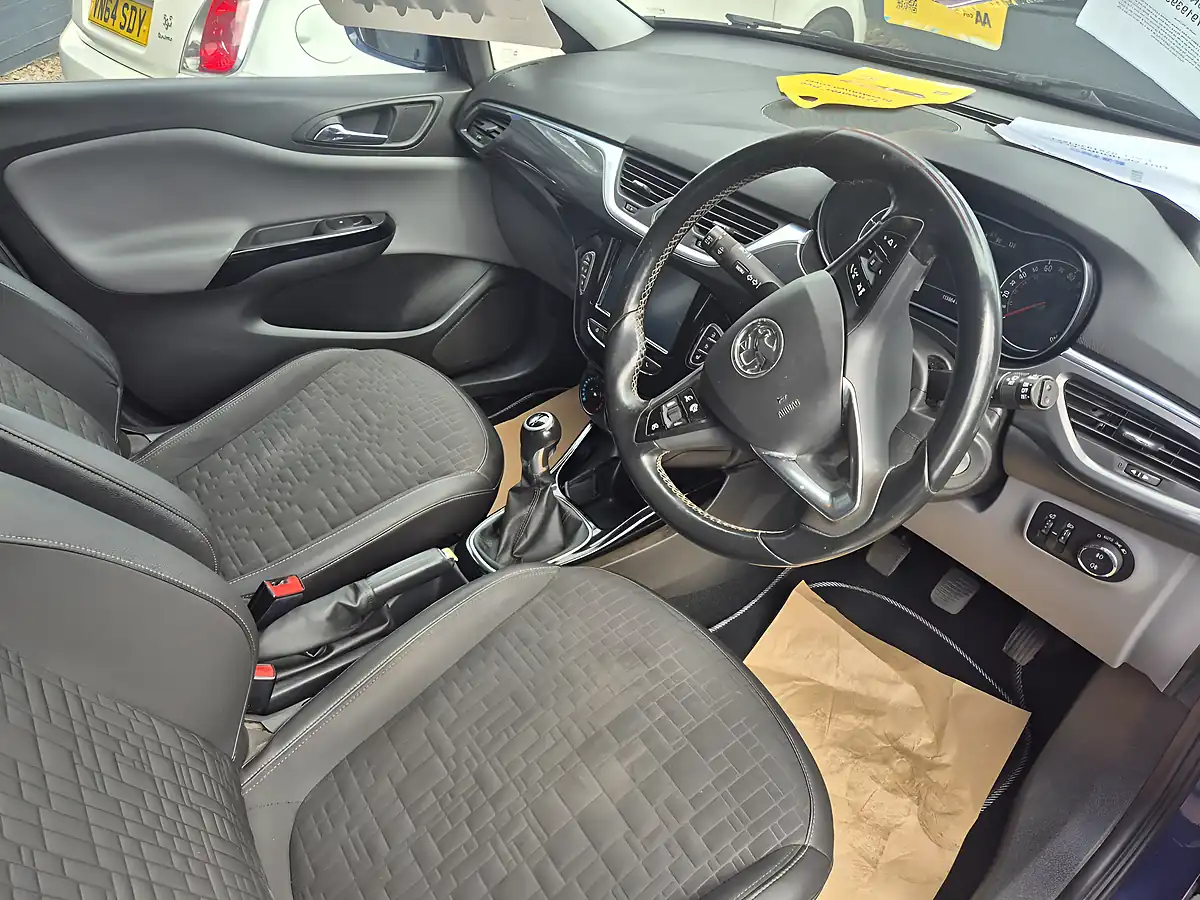 Used 2016 Vauxhall Corsa Se Blue - Interior and Exterior details 8