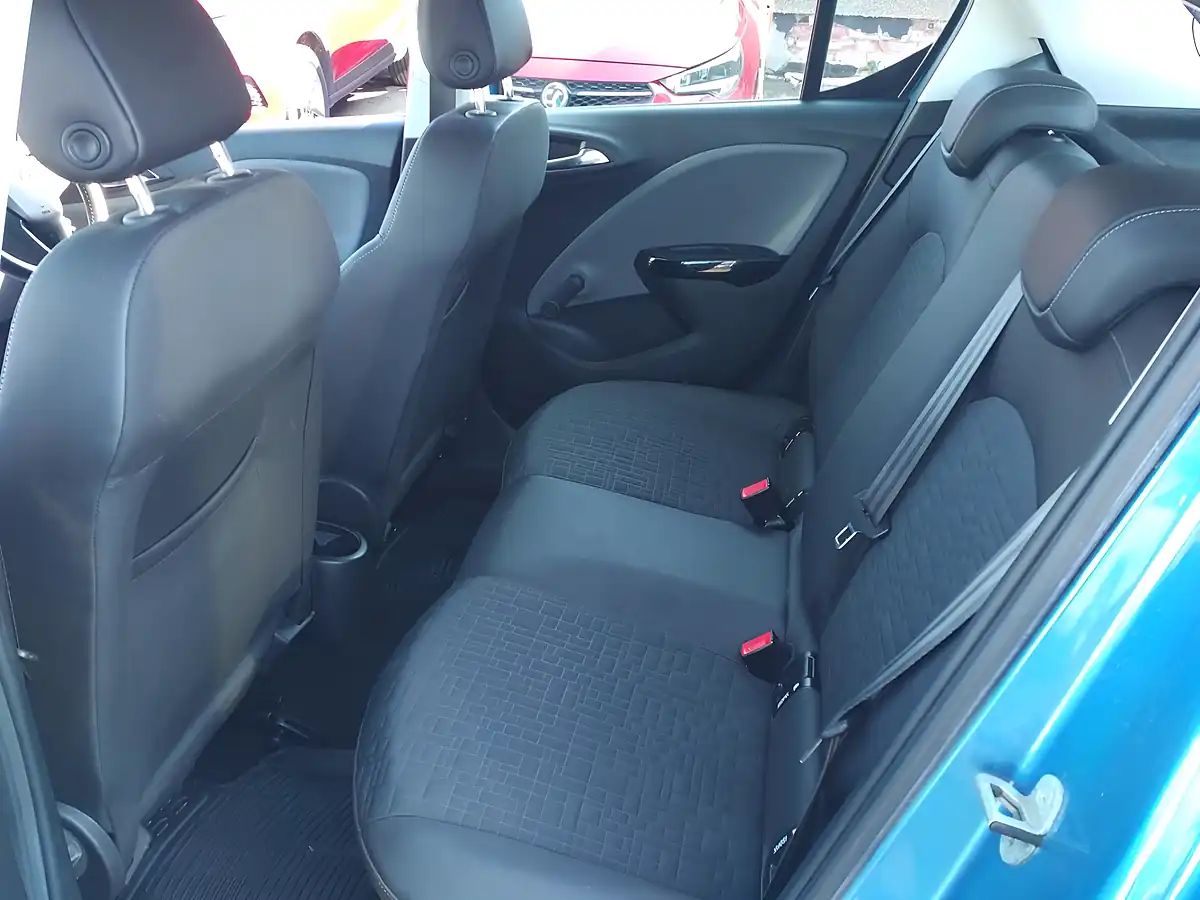Used 2016 Vauxhall Corsa Se Blue - Interior and Exterior details 12