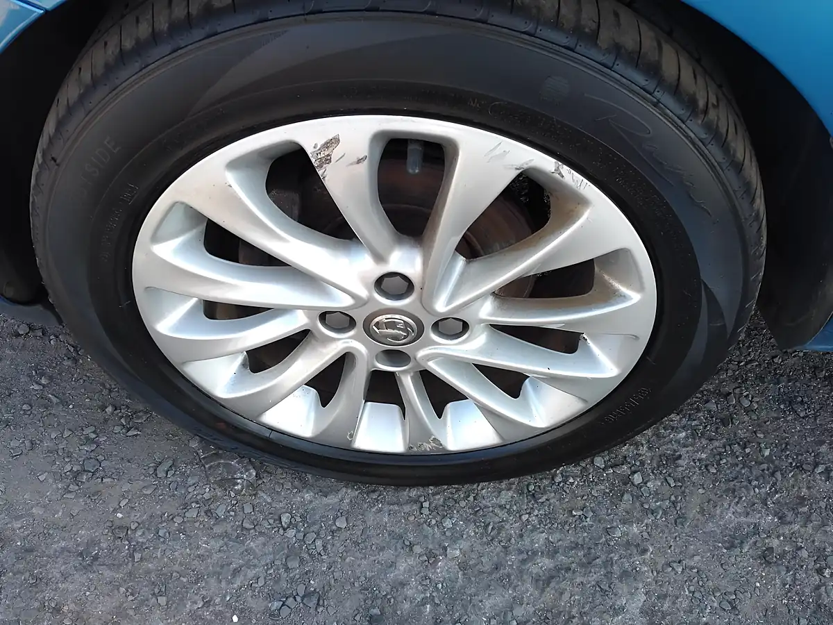 Used 2016 Vauxhall Corsa Se Blue - Interior and Exterior details 13