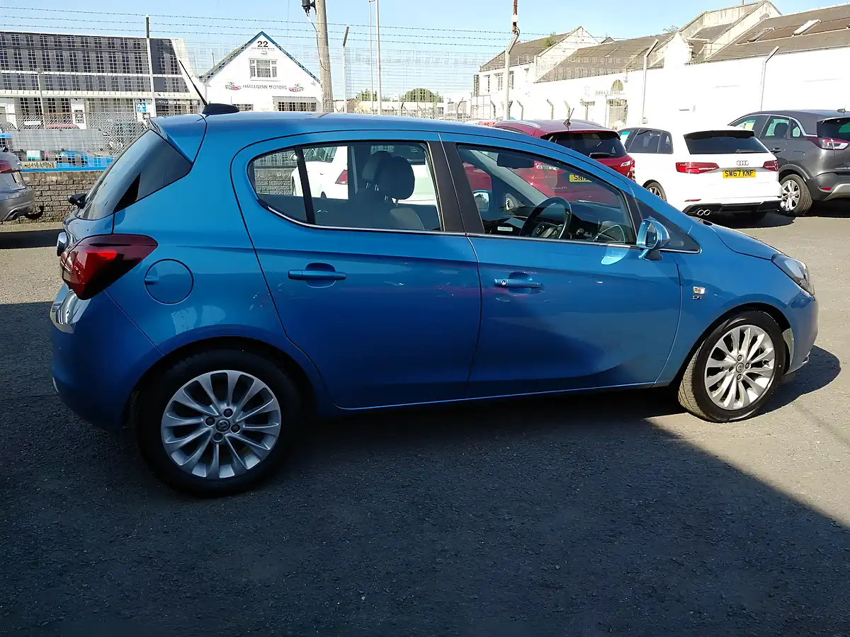 Used 2016 Vauxhall Corsa Se Blue - Interior and Exterior details 6