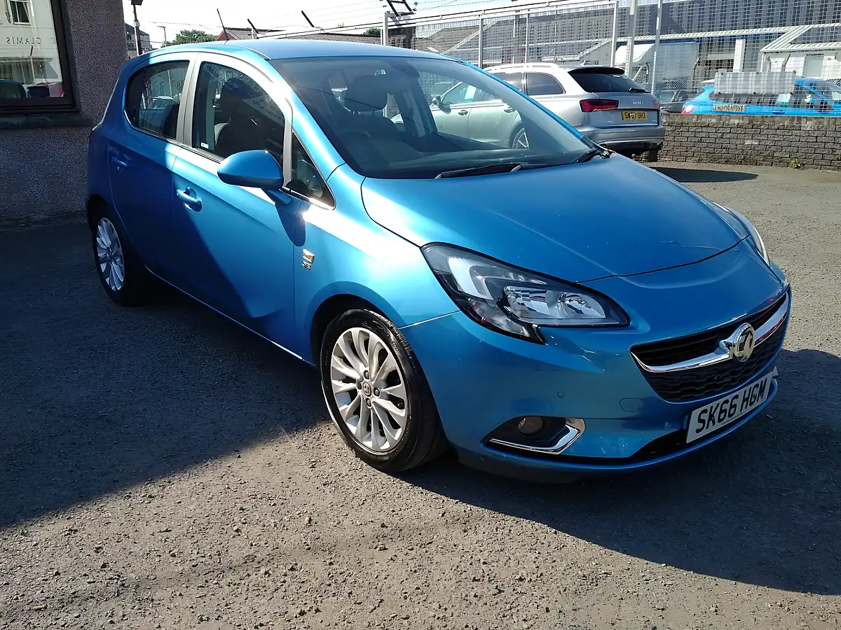 Used 2016 Vauxhall Corsa Se Blue - Interior and Exterior details 8