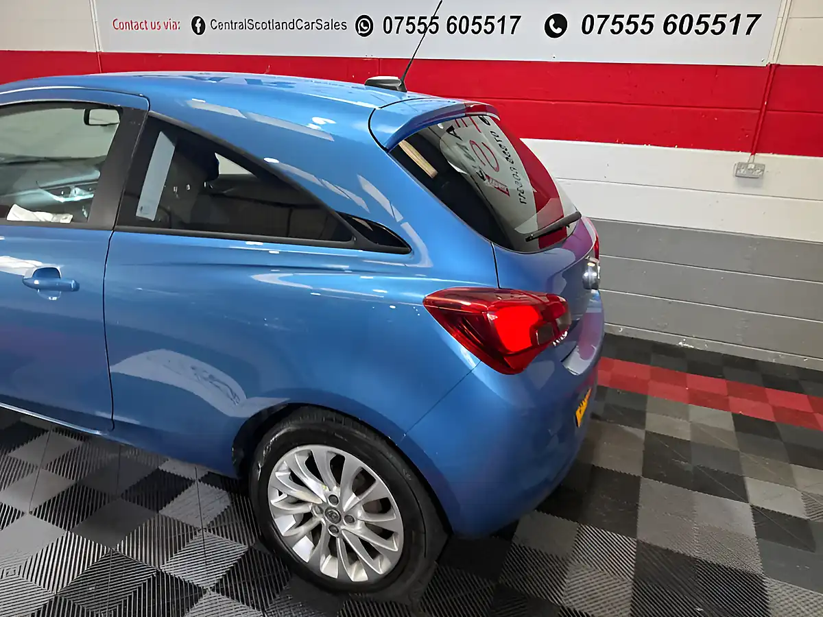 Used 2016 Vauxhall Corsa Se Blue - Interior and Exterior details 10