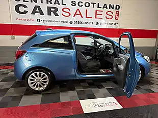 Used 2016 Vauxhall Corsa Se Blue - Interior and Exterior details 13