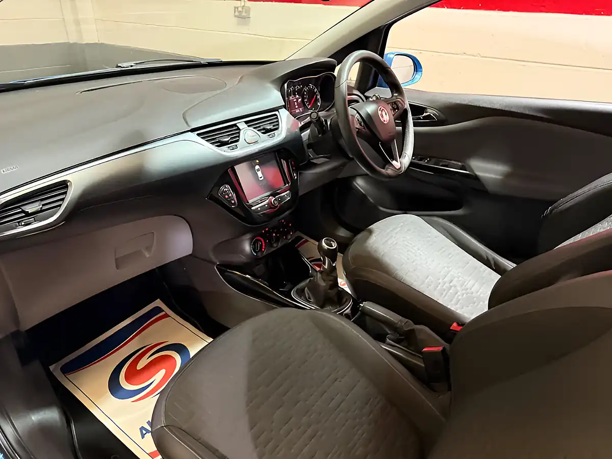 Used 2016 Vauxhall Corsa Se Blue - Interior and Exterior details 19