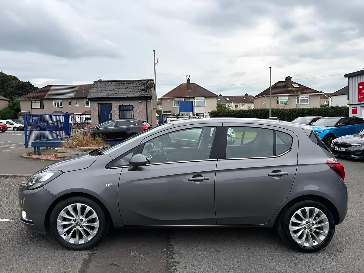 Used 2016 Vauxhall Corsa Se Grey - Interior and Exterior details 8